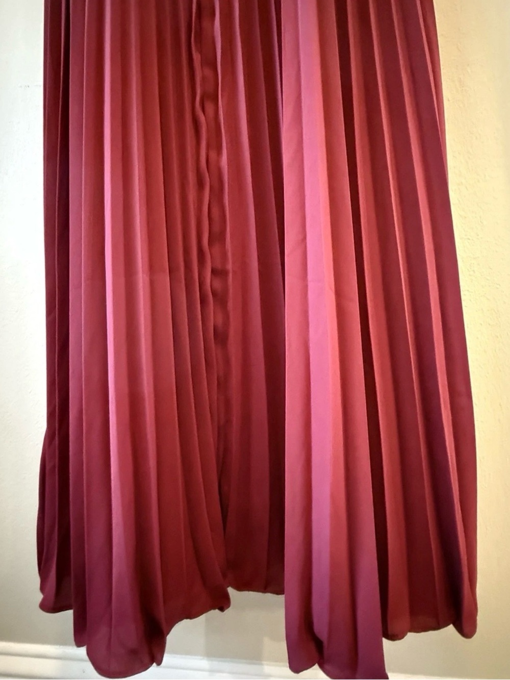 ASOS DESIGN Burgundy Pleated Maxi Dress Bridesmaid Wedding Guest Formal Size 12 - Picture 6 of 15